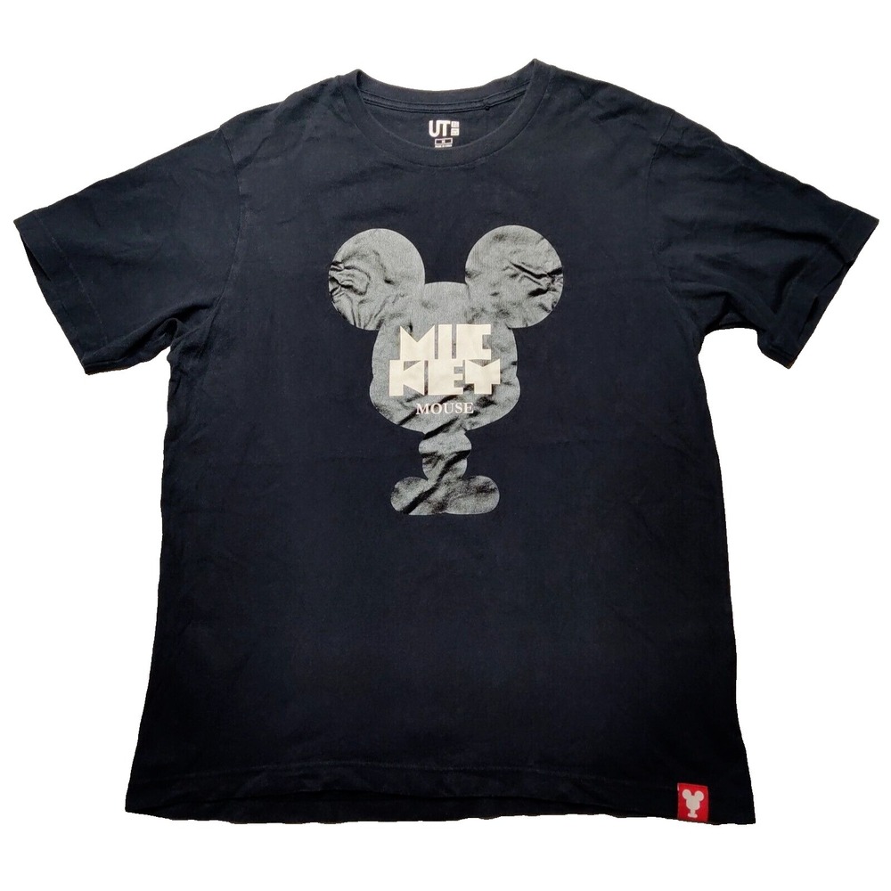 DISNEY X UNIQLO MICKEY MOUSE Men Medium 100% Cotton Black Short Sleeve T-Shirt